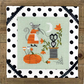Mouse's Halloween Stitching